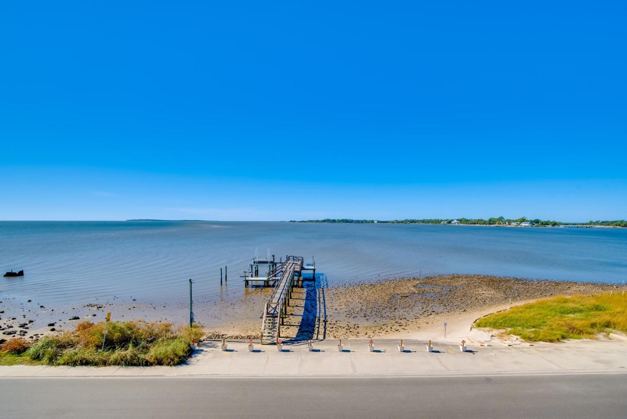 Villa Oceanfront Oasis In Cedar Key With 2 Balconies! Esterno foto