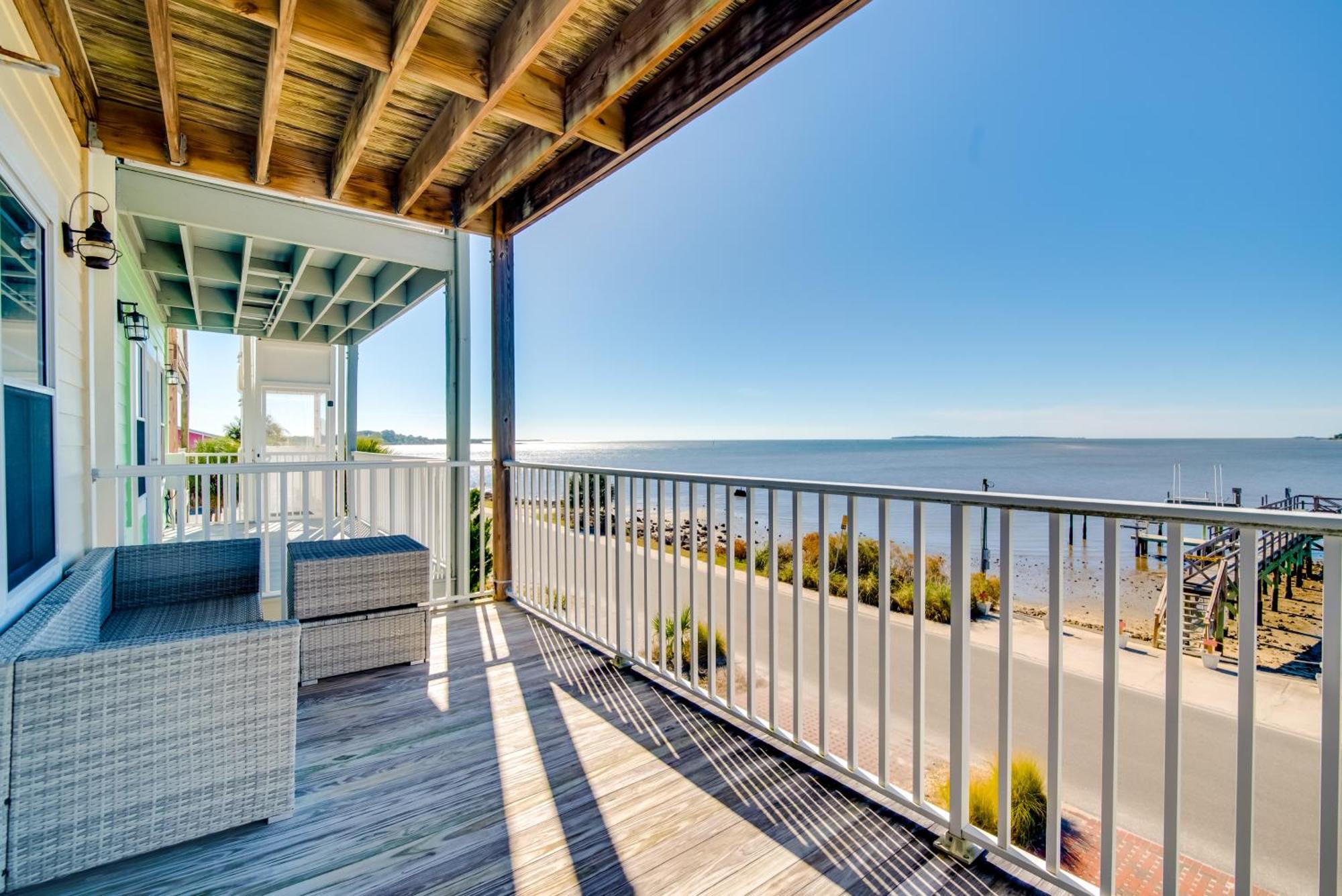 Villa Oceanfront Oasis In Cedar Key With 2 Balconies! Esterno foto